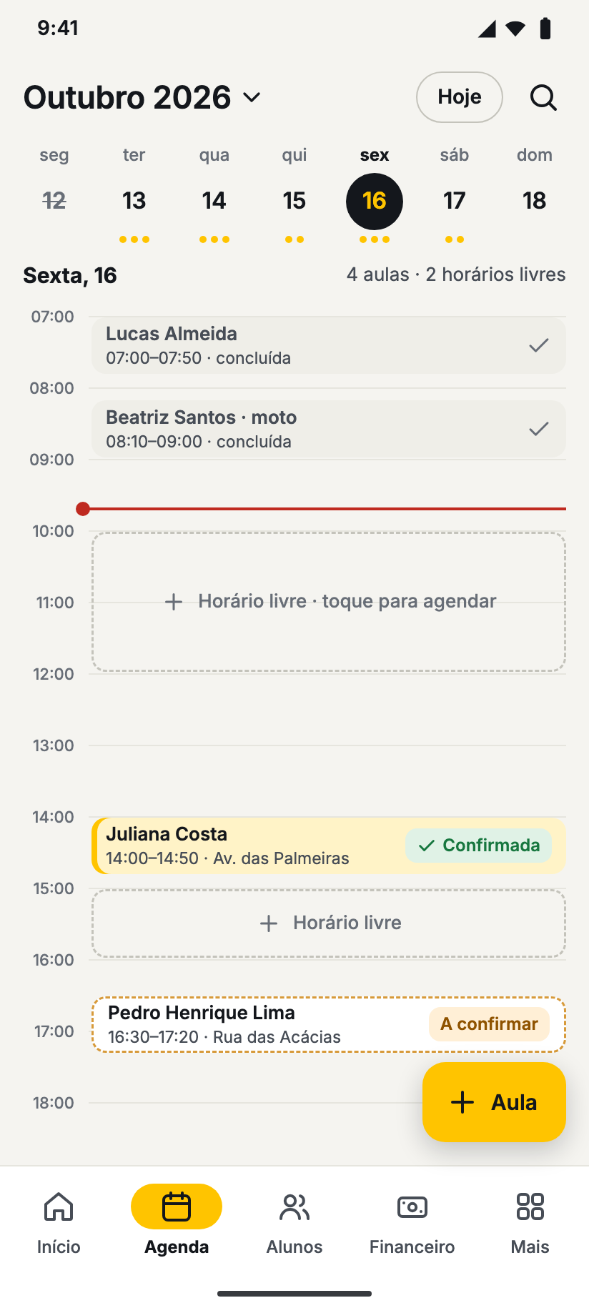 Agenda da semana com as aulas marcadas por dia e horário